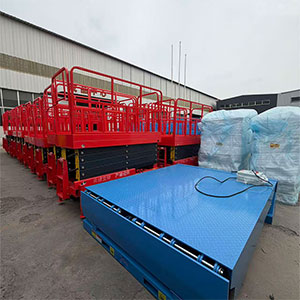 Mobile scissor lift