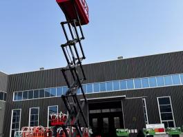 Tracked self-propelled scissor lift-XYHPT1416LD