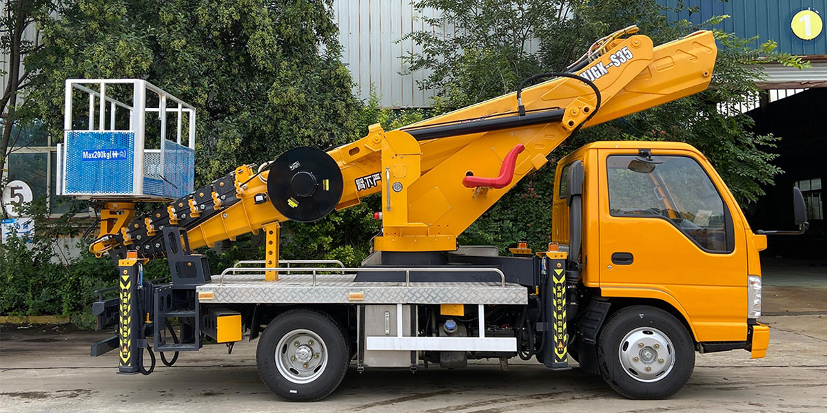 Camión plataforma de trabajo aéreo Qingling 100PGK35