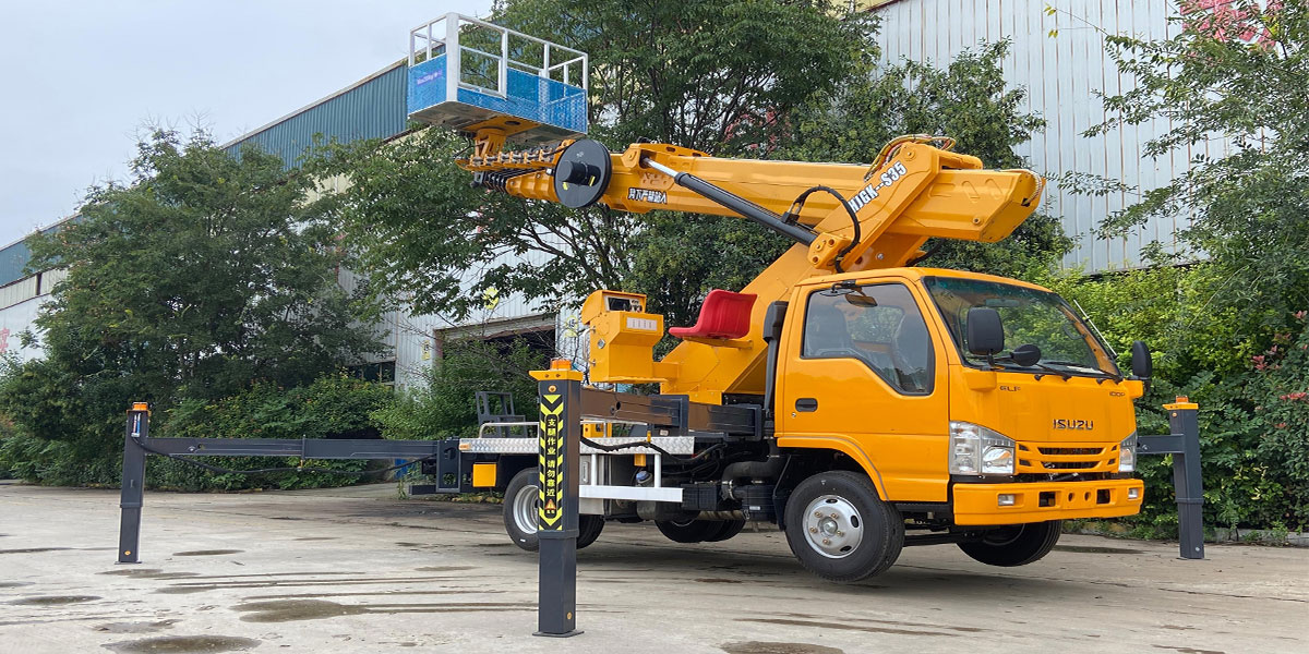 Camión plataforma de trabajo aéreo Qingling 100PGK35