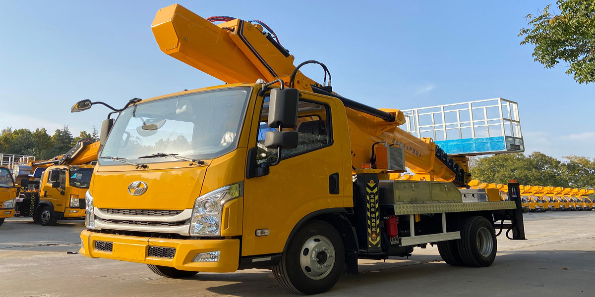 SAIC Yuejin GK35 Aerial Work Platform Vehicle SAIC Yuejin GK35 Aerial Work Platform Vehicle