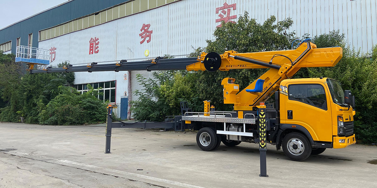 Sinotruk Howo GK35 Aerial Work Platform Truck Sinotruk Howo GK35 Aerial Work Platform Truck