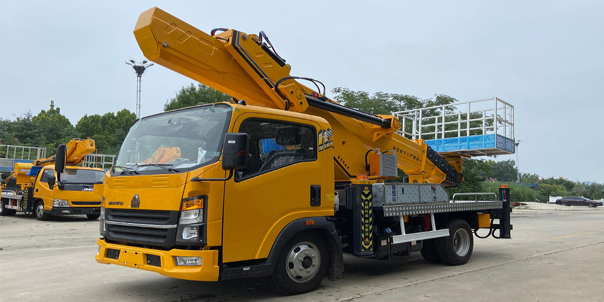Sinotruk Howo GK35 Aerial Work Platform Truck Sinotruk Howo GK35 Aerial Work Platform Truck