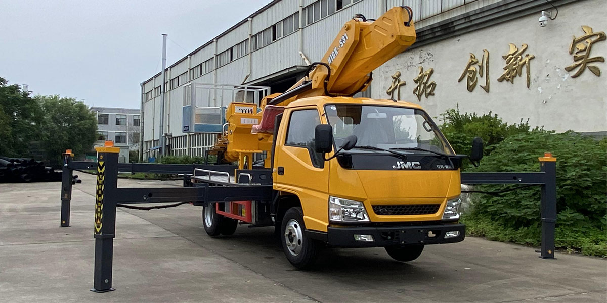 Camión plataforma de trabajo aéreo Jiangling Shunda de 31 metros